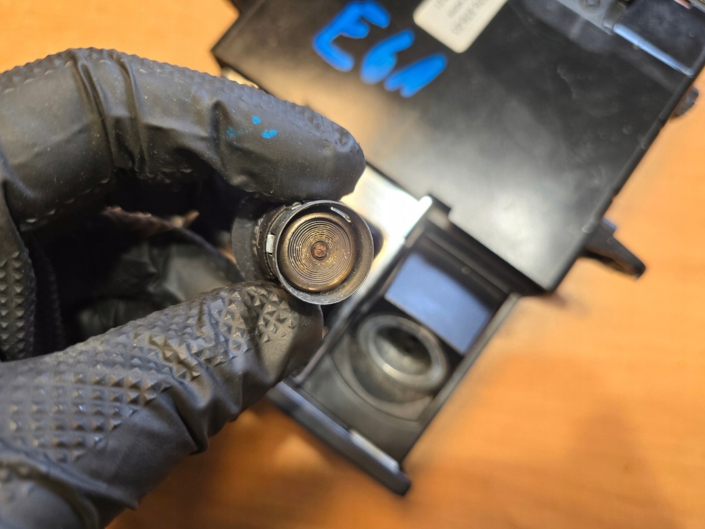 фото №12, Bmw 5 e60 e61 lift lci попільничка бардачок перед 6976376