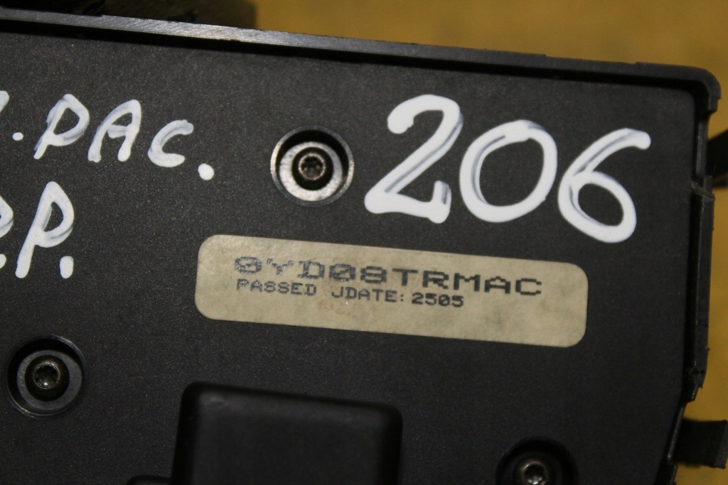 фото №6, Перемикач сидіння правий перед pacifica i