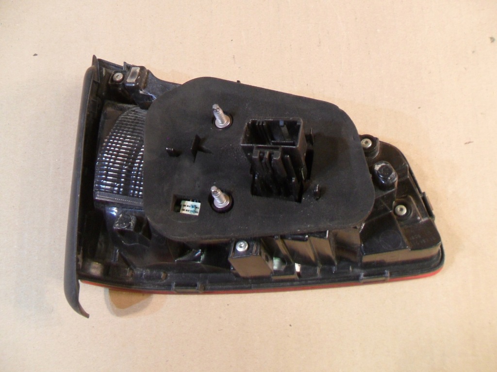 фото №9, Vw golf vii лампа w крышка правый задняя