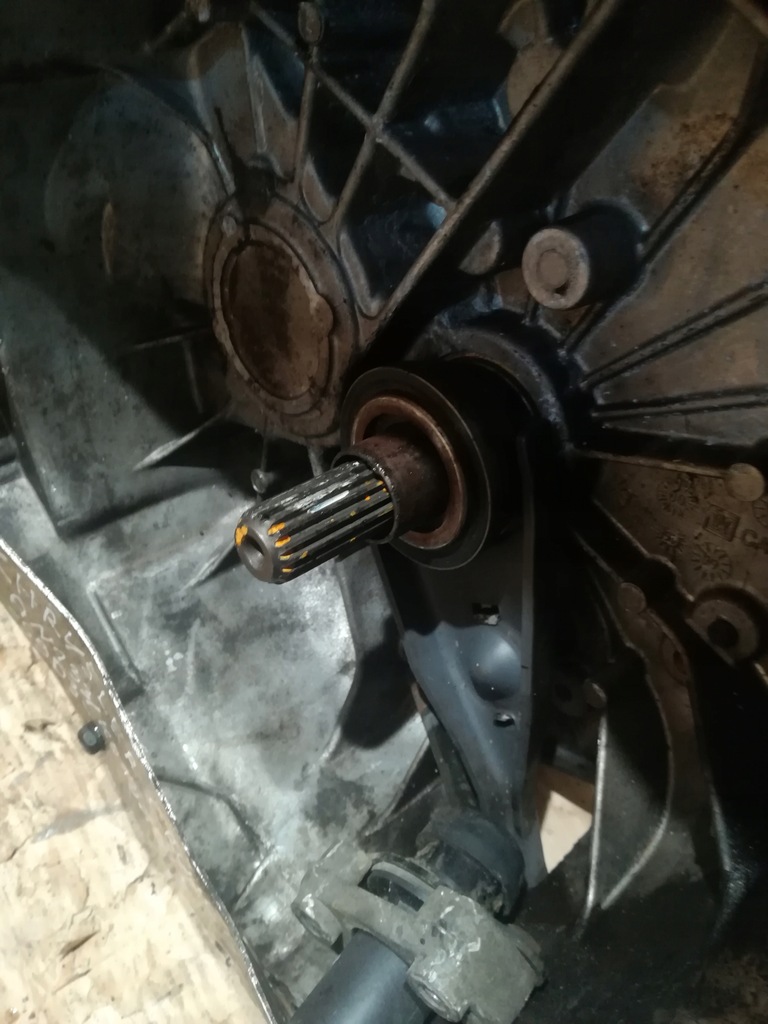 фото №13, Коробка передач передач chrysler cruiser 2.0b 466877ad