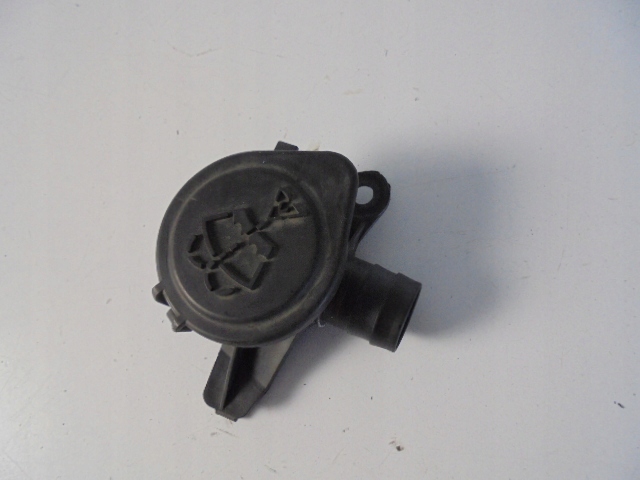 фото №1, Заливна горловина омивача bmw serii 1 f20 11-19