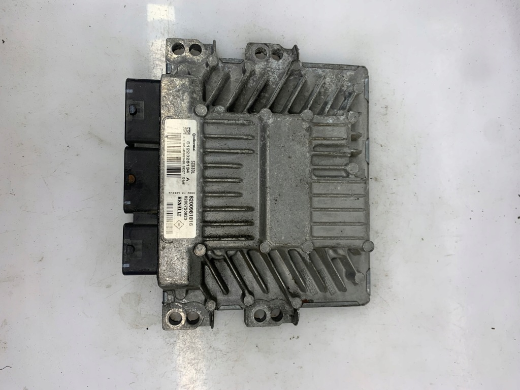 Купить Бортовой компьютер двигателя renault s122326134a 8200981816 renault