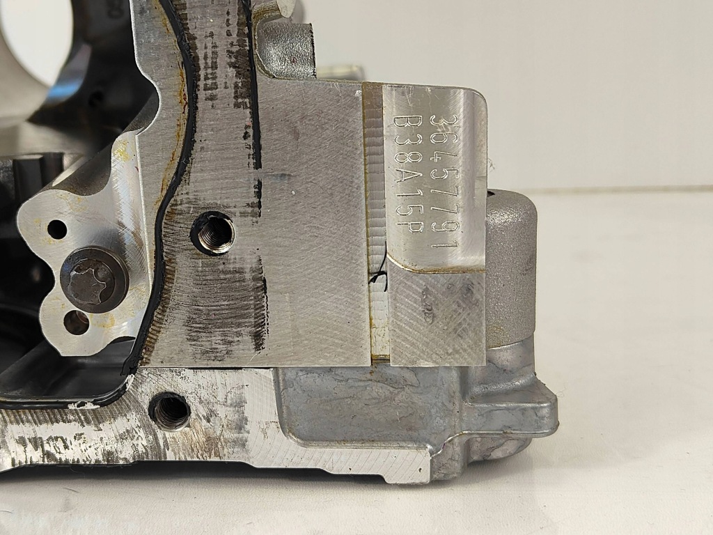 фото №15, Bmw 2 u06 x2 u10 x1 u11 f70 mini u25 1.5 b38 b38a15p блок двигуна 1025311