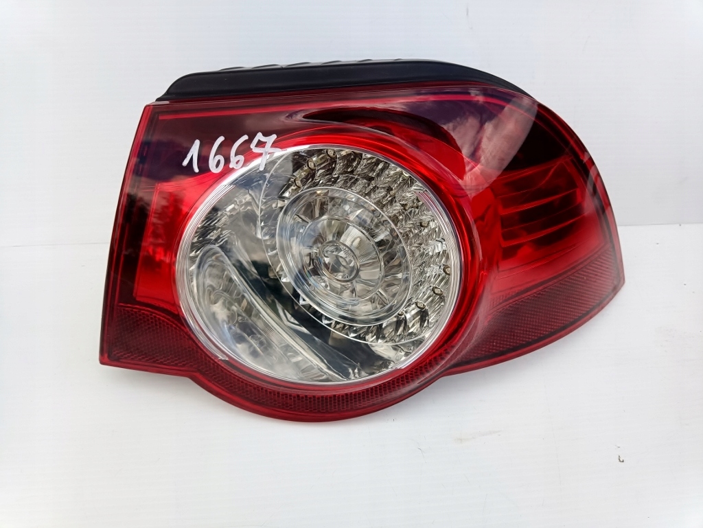 фото №1, Vw eos лампа правая задняя задняя led тонированная 1q0945096k