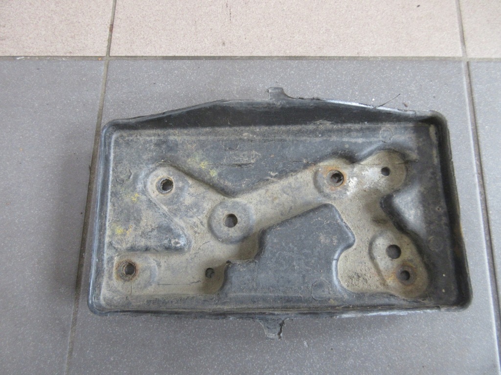 фото №1, Основание аккумулятор terios ii 06- 1.5 b