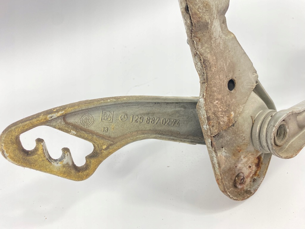 Петля капот крышки mercedes w140 c140 r129 sl правый 1298800228 1298870274 Недорого