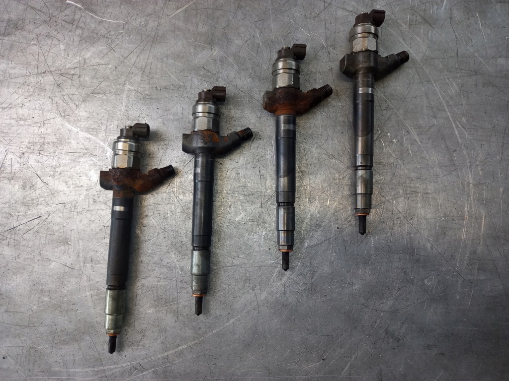 фото №1, Форсунка denso 095000-5801 citroen jumper ii 2.2hdi