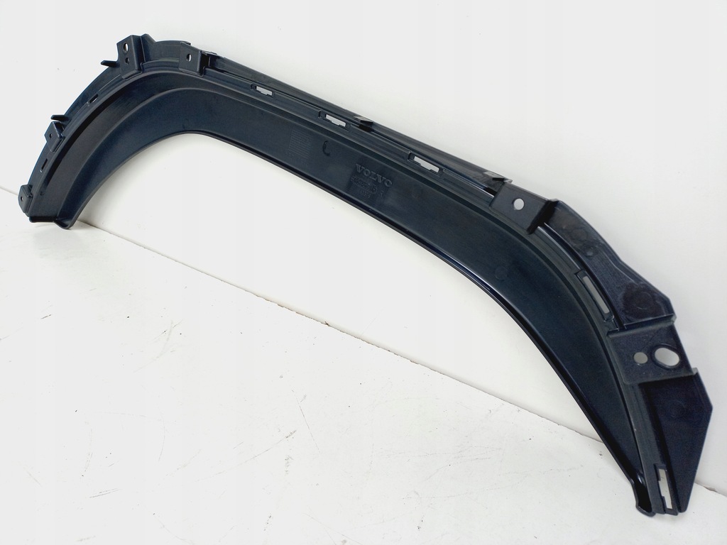 фото №10, Nowa оригінальна молдинг подовжувач верхнього крила rh volvo fm 4 82645379
