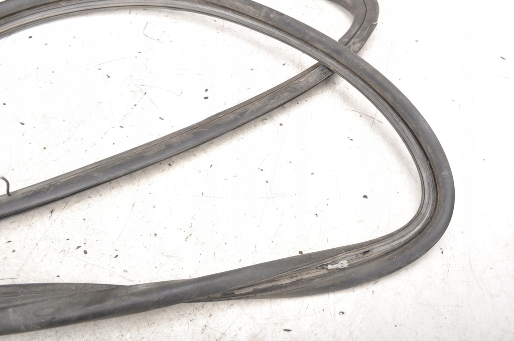 фото №7, Porsche 911 ii 930 прокладка капот