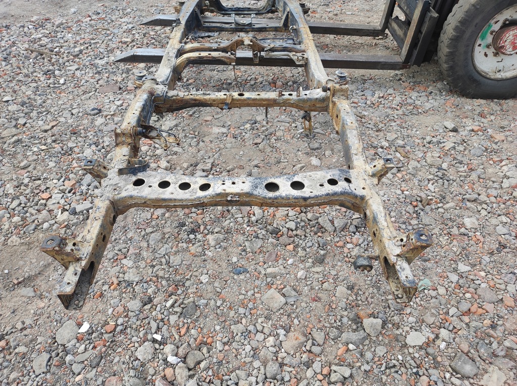 фото №7, Рама hilux viii 8