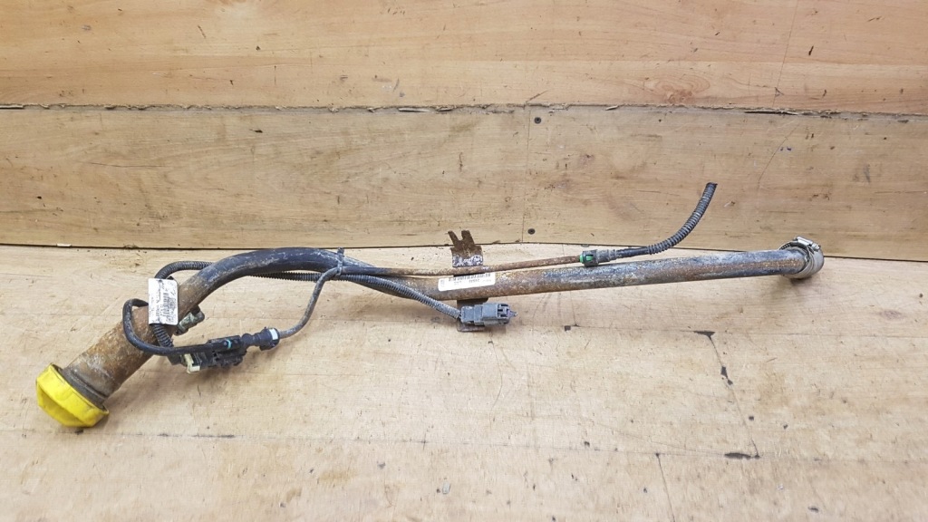 Купить Труба заливной топлива dodge ram cv caravan v