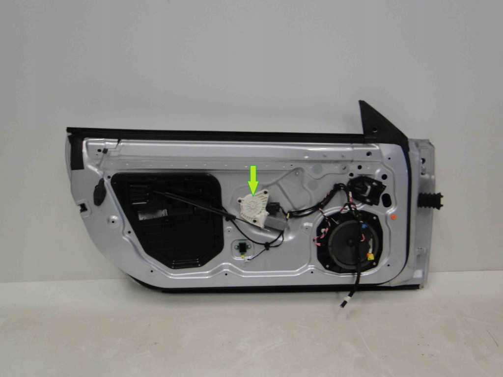 фото №2, Mercedes slc r172 172 підйомник скло двері ліва