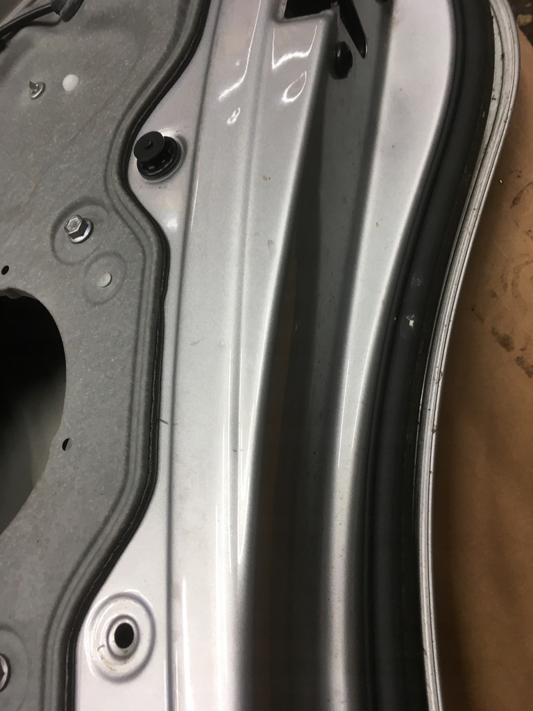 фото №9, Двері правий задня vw touran 1 la7w