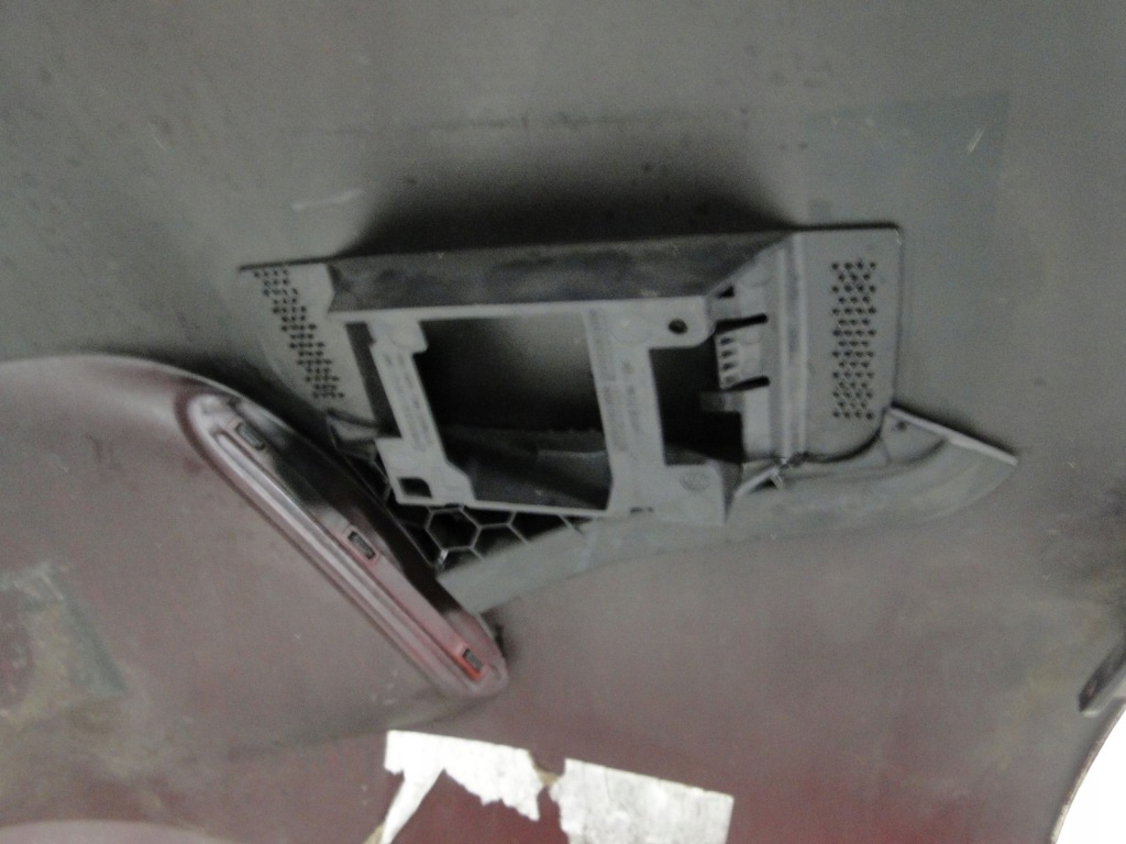 Mercedes бампер задний amg na датчики pts радары красный slc r172 172 Недорого