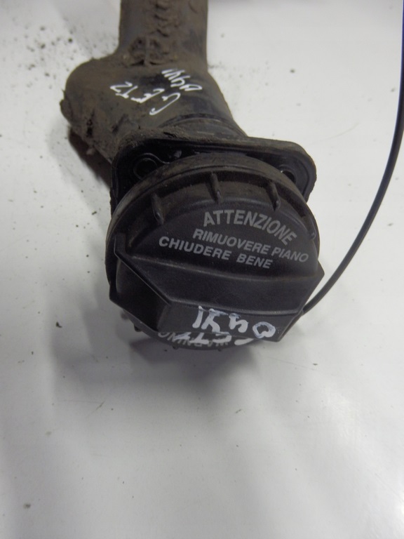 фото №3, Hyundai getz 04 труба заливная горловина топлива