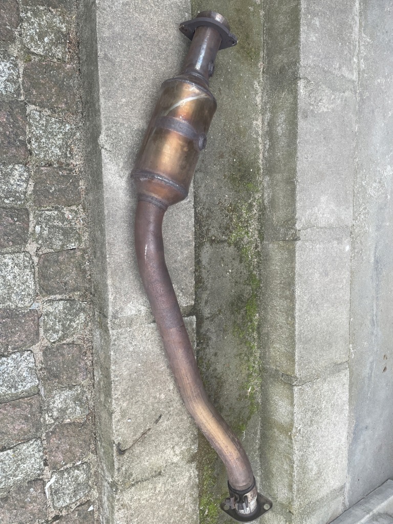 фото №1, Катализатор dodge durango 5.7