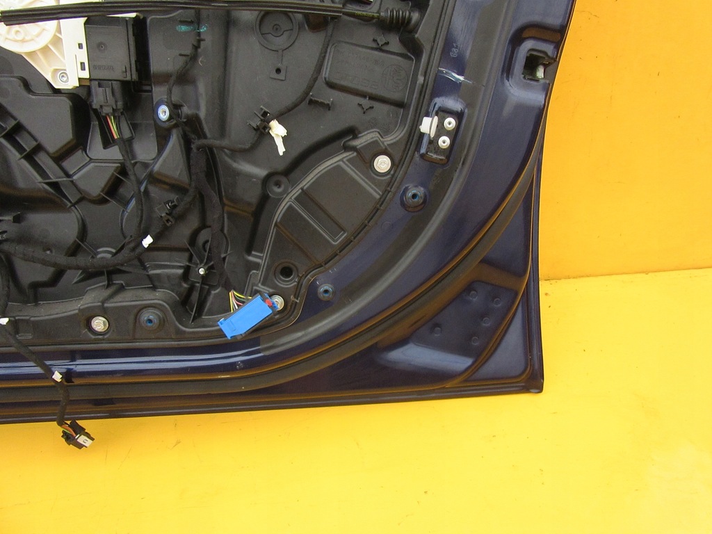 фото №11, Alfa romeo giulia дверь правое перед полный