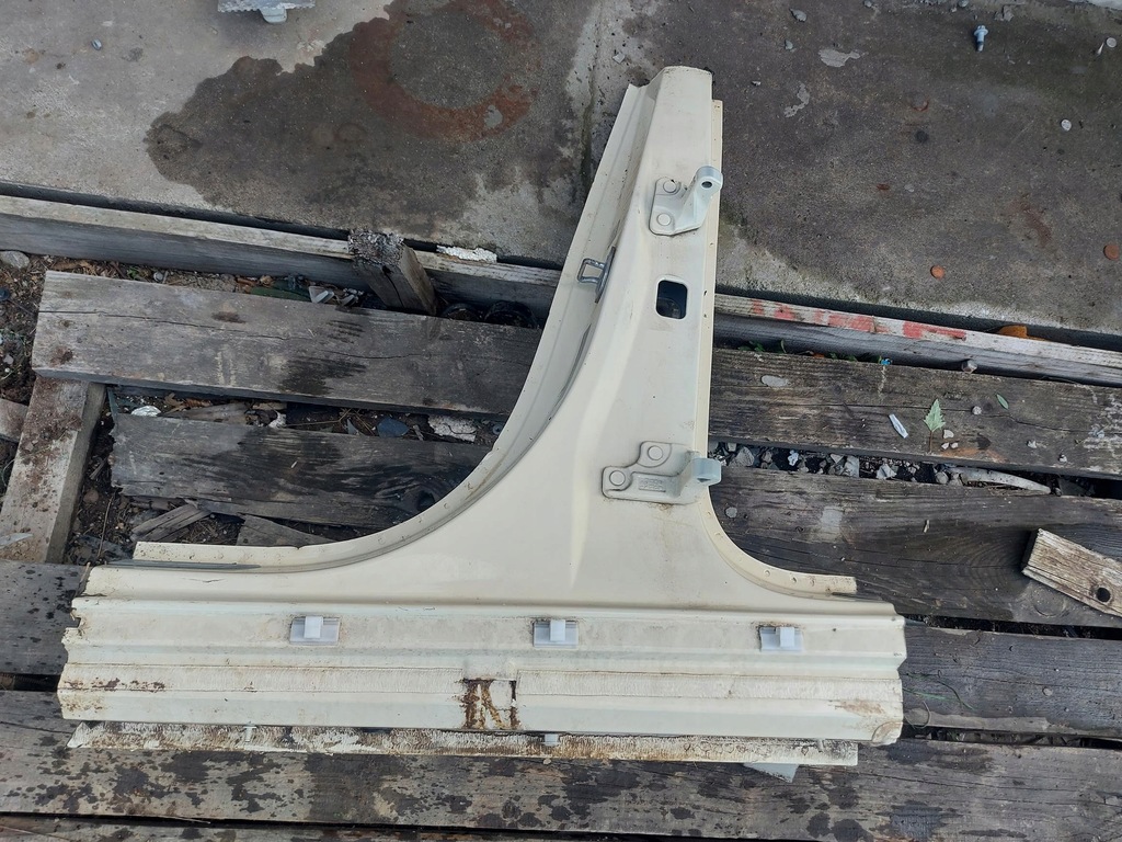 фото №1, Mercedes w213 блок двигателя дверь средний левый четверть