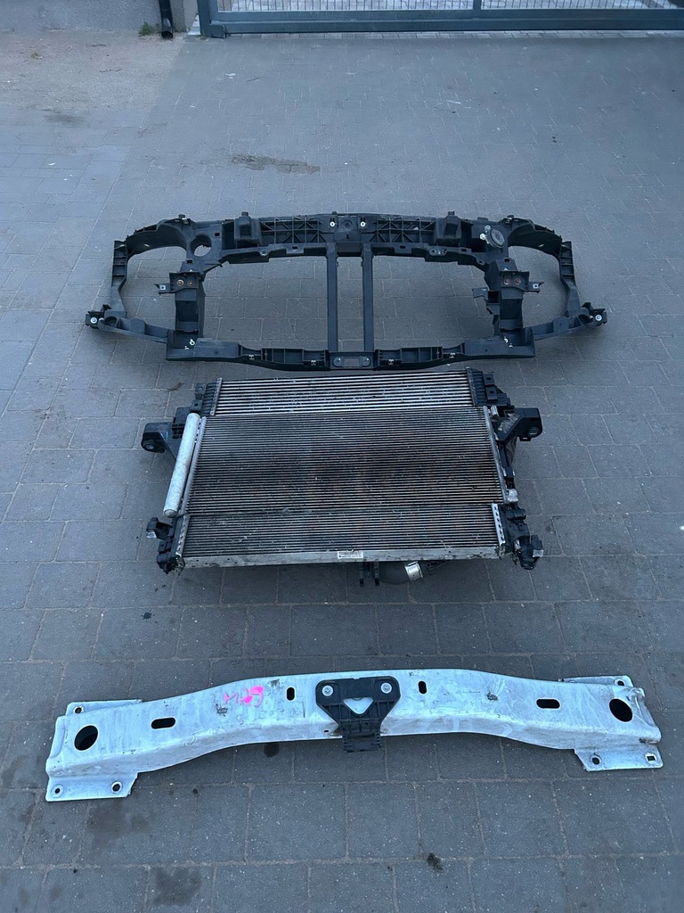 фото №1, Pas передний радиатор вентилятор балка комплект renault master iii lift19-24