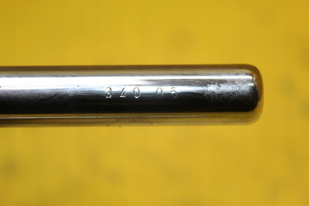 фото №5, Подголовник правый перед передний a6 c6