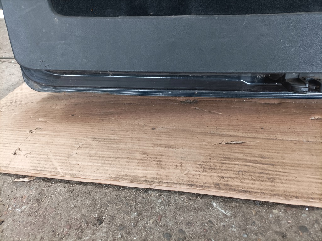 фото №9, Кришка багажника задня задня з скло vw golf iv 4 kombi