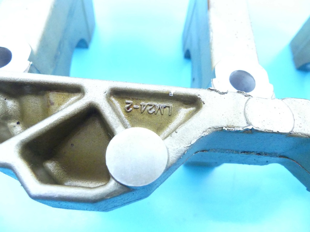 фото №8, Опора łoże вала коленчатого volvo s40 ii v50 1,8 125km