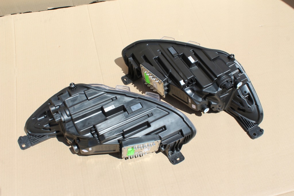 Купити Лампи бампер капот перед ford focus mk4 vignale