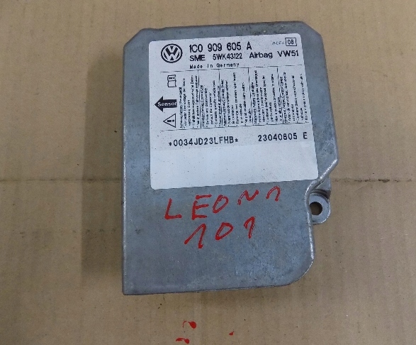 фото №8, Seat leon i 1 блок управления подушек 1c0909605a