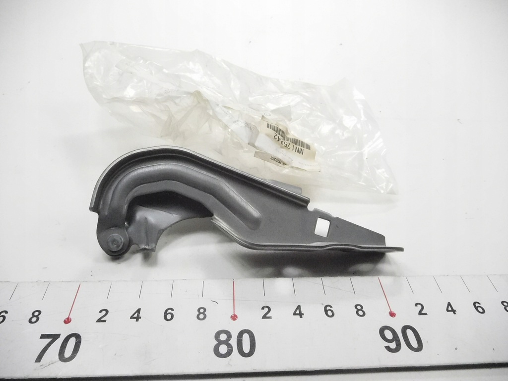 фото №6, Петля капот правый mitsubishi outlander оригинальный номер mn175242