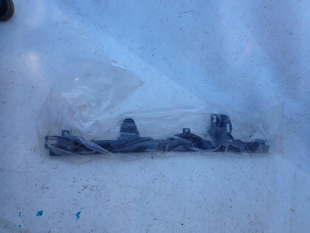 фото №1, Opel adam направляющая бампера задняя 13356512