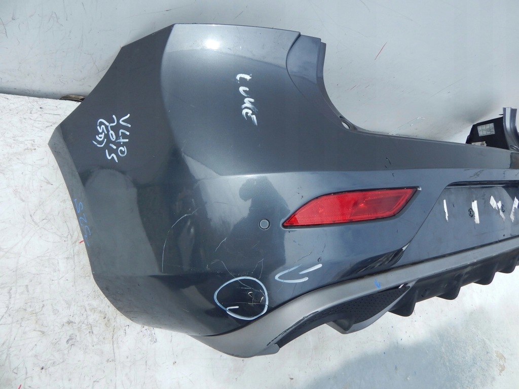 Volvo v40 2 ii r design pdc бампер задняя задний Доставка