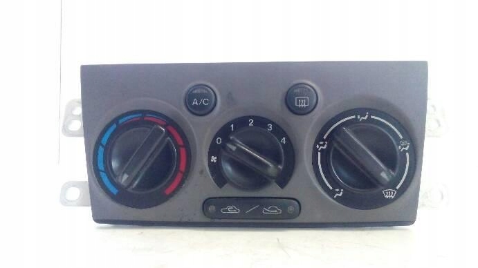 фото №7, Панель обдув i кондиционера mazda premacy 1998r.