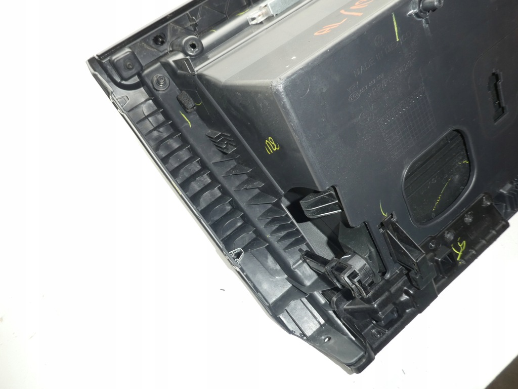 фото №8, Vw jetta 6 vi бардачок 5c7857097