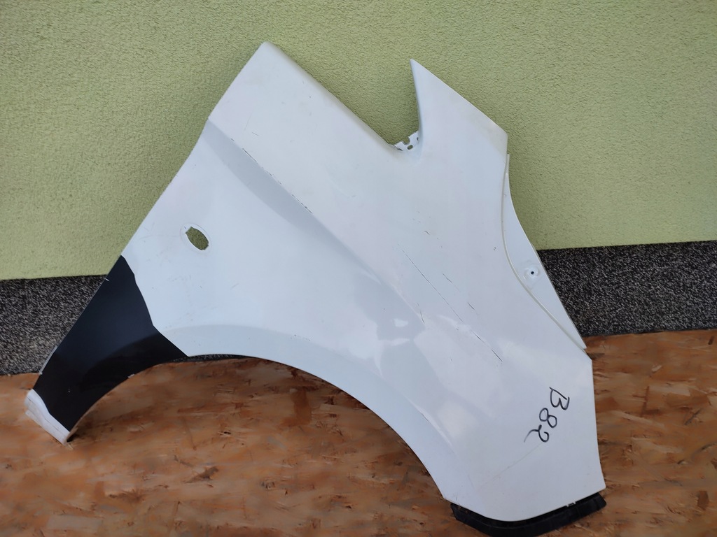 фото №1, Mercedes vito 447 крила передній правий оригінальний номер