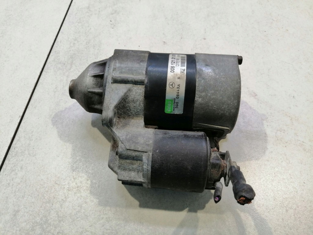 Стартер mercedes w168 рестайлинг  1.4 0051212101 Недорого