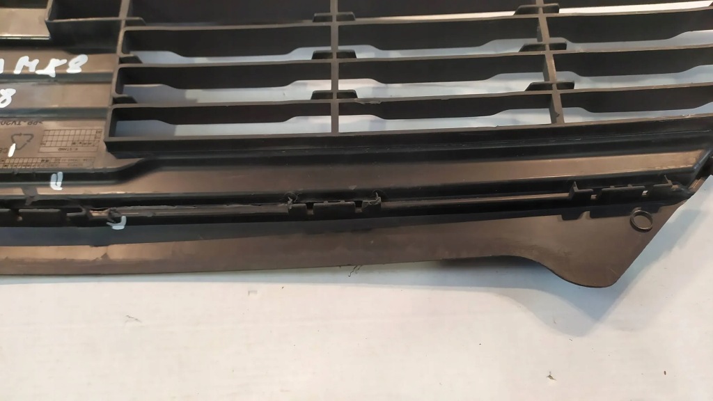 Решётка бампера перед ford fiesta st Доставка