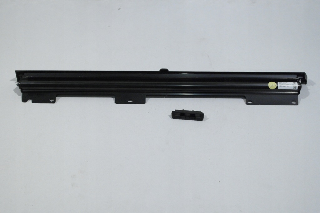 фото №1, Audi q7 4m шторка дверь правая задняя 4m0861334b