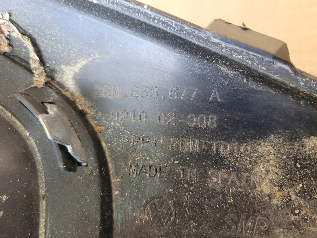 фото №7, Volkswagen оригінальний номер 2gm853677 решітка бампера
