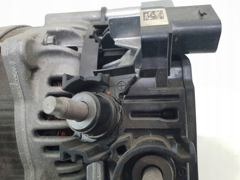 Купить Bmw g20 g21 g30 генератор 8490438