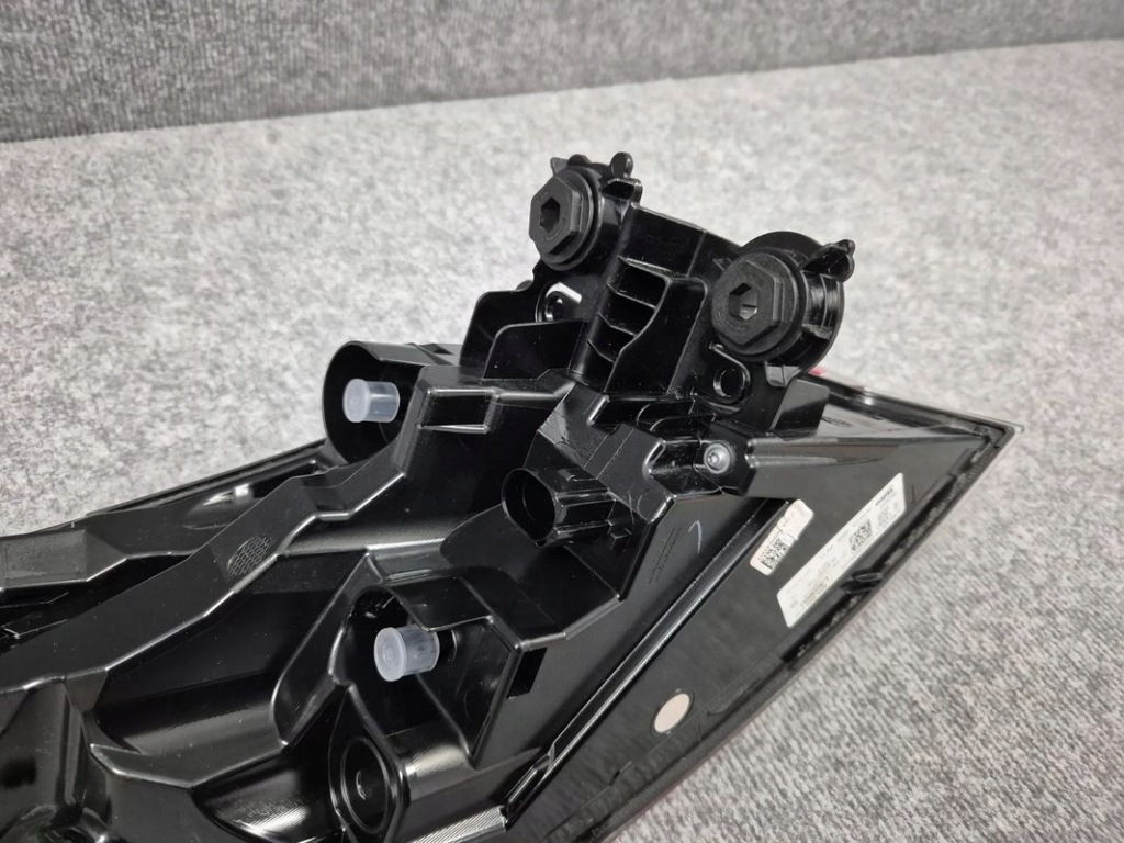 фото №8, Лампа задня задня права - audi q4 e-tron 89a 21- full led