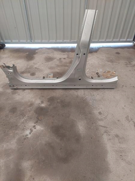 фото №1, Scenic iv поріг лівий блок двигуна