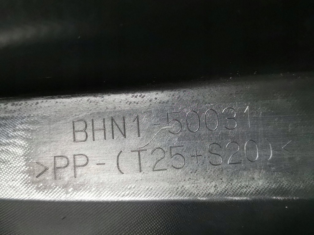 фото №16, Бампер, решётка радиатора, решётка радиатора mazda 3 przed lift 151.