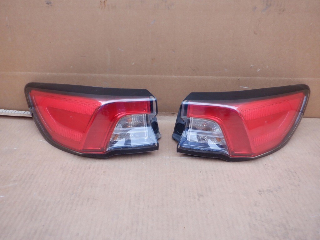 фото №1, Лампа задня led ліва права ford kuga mk3 st-line