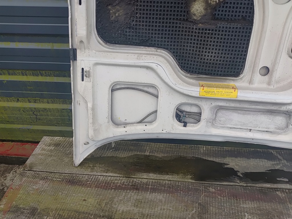 Porsche 924 капот Ціна