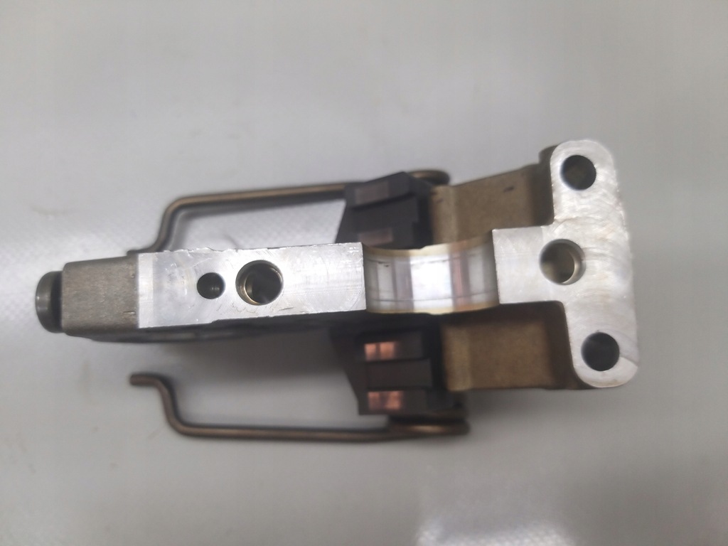 фото №8, Диодный мост подножка вкладыш вала 9 1.6 thp 225km 5g06 citroen ds7 3008 8665774