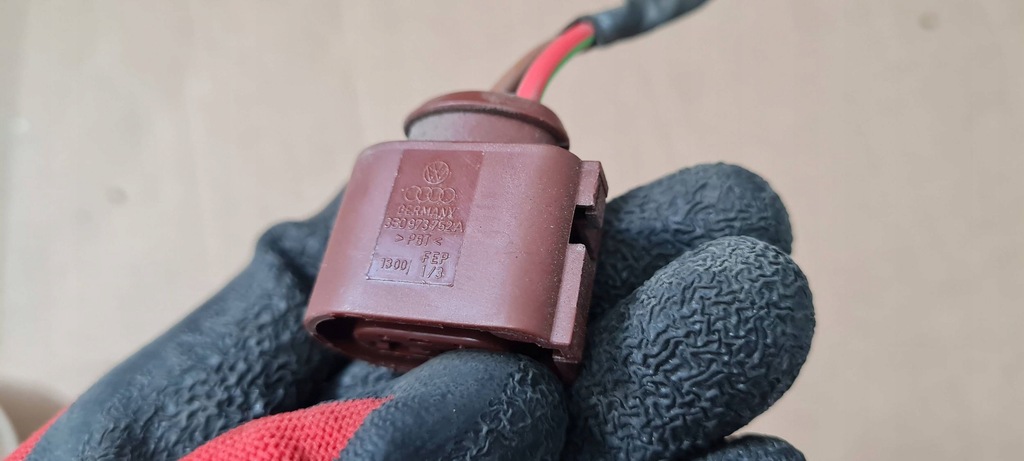 фото №6, A6 c8 4k штекер колодка соединитель суппорт 3b0973752a a6 c8 4k q7 q8