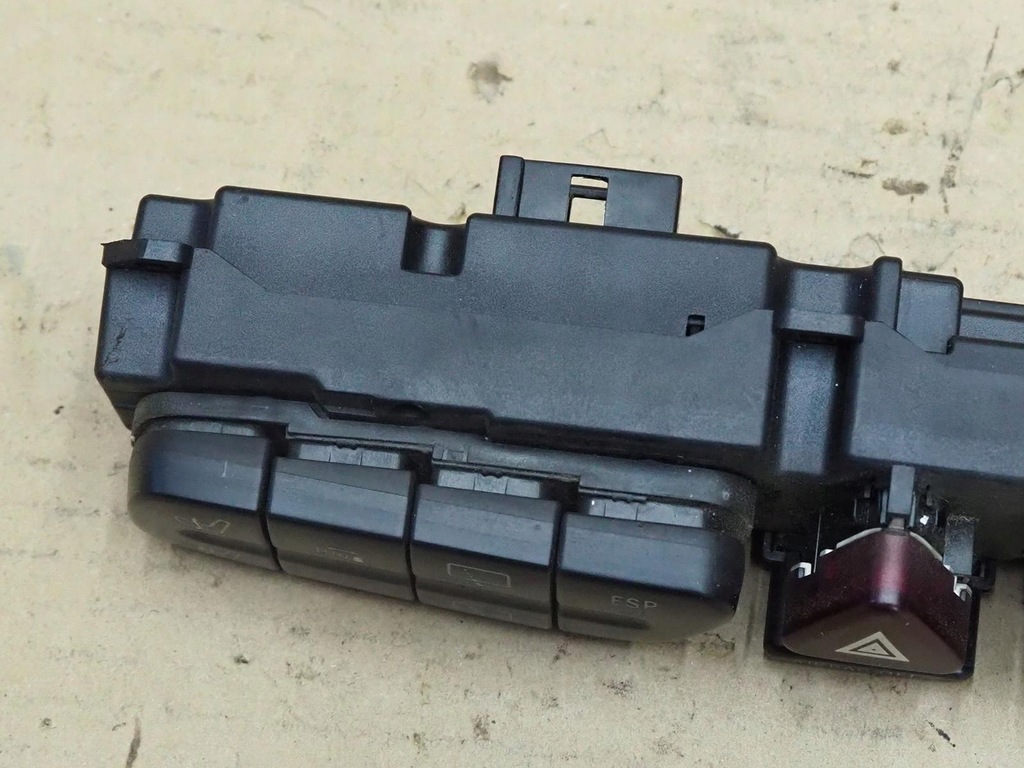 фото №7, Mercedes w203 панель управление 2038218758