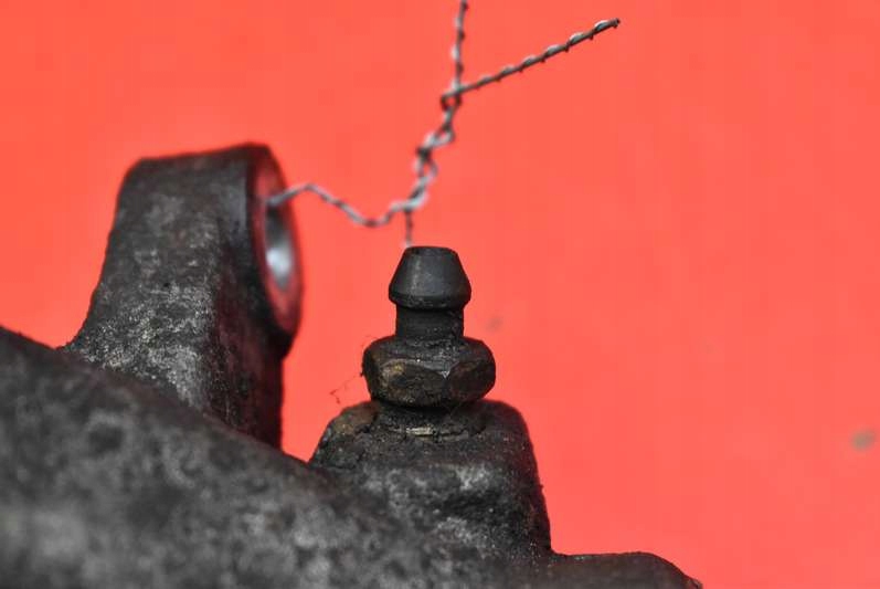 фото №7, Суппорт левый задняя peugeot partner 1 i 1.6 16v 05r