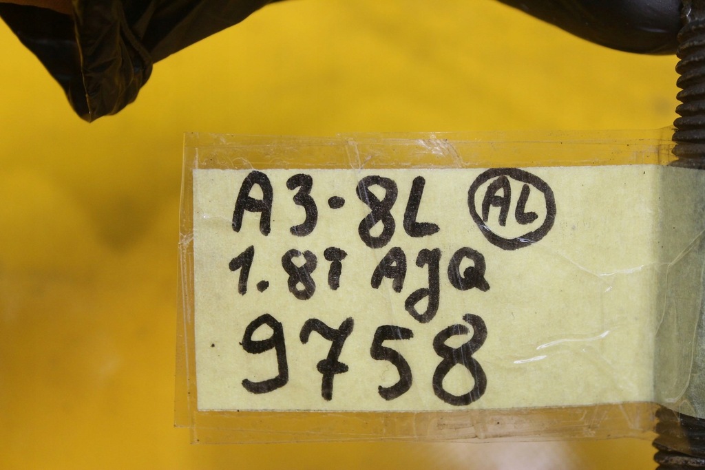 фото №8, Шланг турбины a3 s3 8l 1.8 t ajq 06a121497