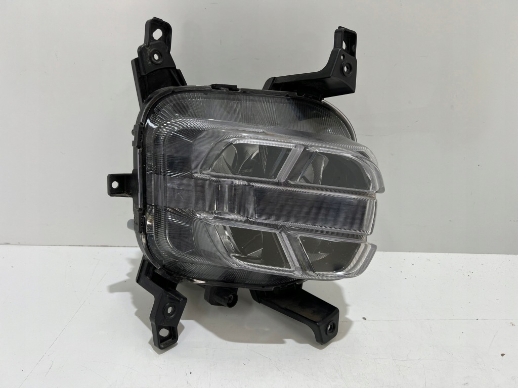 фото №1, Противотуманная фара led drl правый kia sportage iv lift 92202-f1600